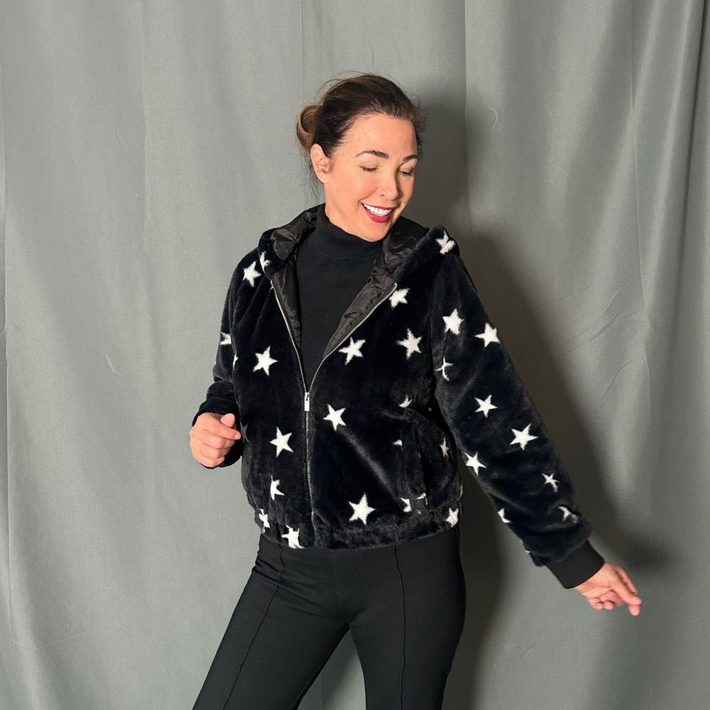 Women's Black Star Pattern Jacket - image 3